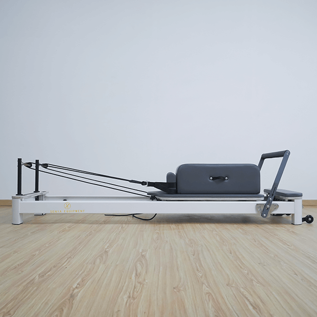 Aluminium-Pilates-Reformer-Maschine mit fester Fu&szlig;stange zur Auswahl