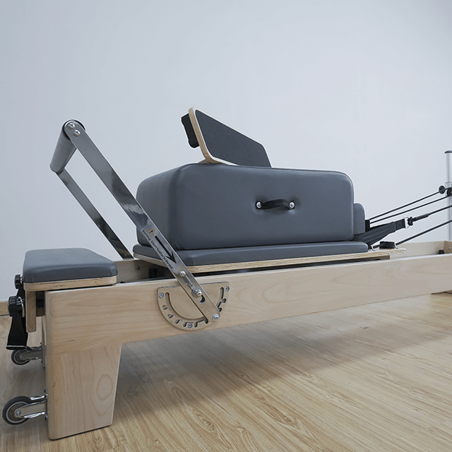 Neues Design-Fitnessgerät, Pilates-Körperübung, kostengünstiges Reformer-Bett aus Holz für Zuhause und Studio